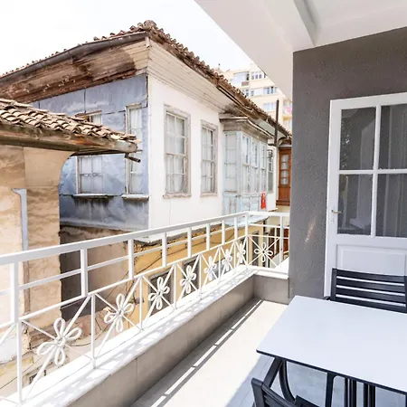 Italic * Αττάλεια